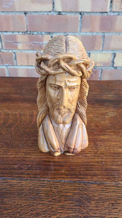 OLIVE WOOD BUST OF JESUS FROM THE HOLY LAND