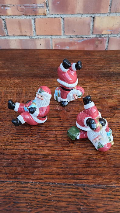 SET OF 3 FITZ AND FLOYD SANTAS