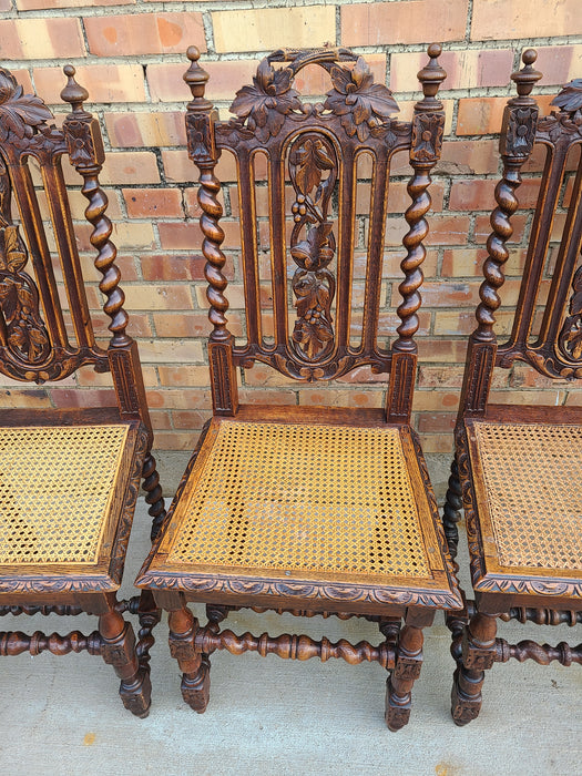 PAIR OF BARLEY TWIST DINING CHAIRS FROM THE TURN OF THE CENTURY
