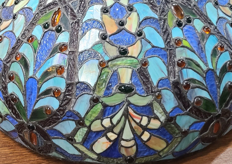 LARGE STAINED GLASS TIFFANY STYLE SHADE