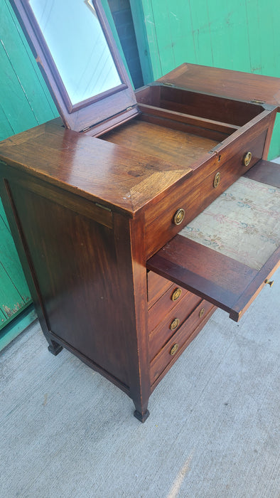 SMALL LIFT TOP MAHOGANY GEORGIAN CABINET WITH DRAWERS