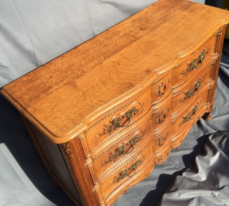 LARGE COUNTRY FRENCH CHEST WITH EMBRICATION