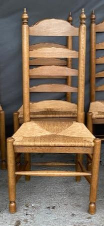 SET OF 6 OAK RUSH SEAT LADDER BACK CHAIRS WITH FINIALS AND ROUND POSTS