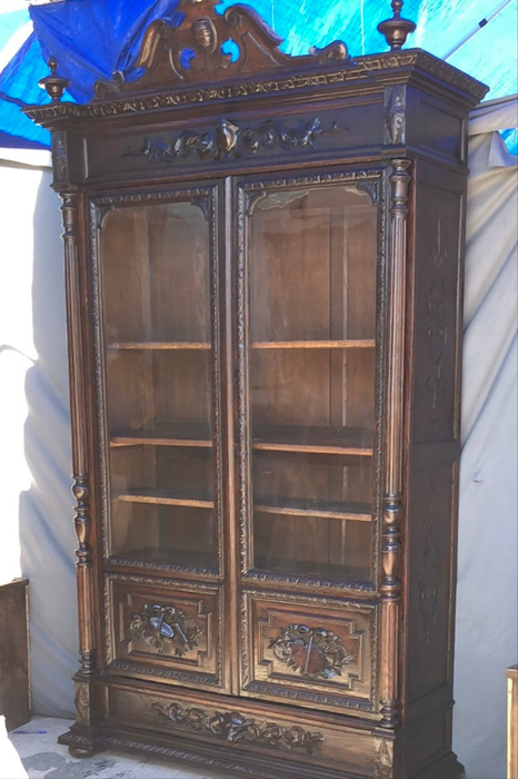 LOUIS XIII STYLE BARLEY TWIST OAK BOOKCASE