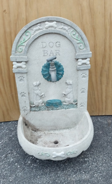 DOG BAR WATERING STATION