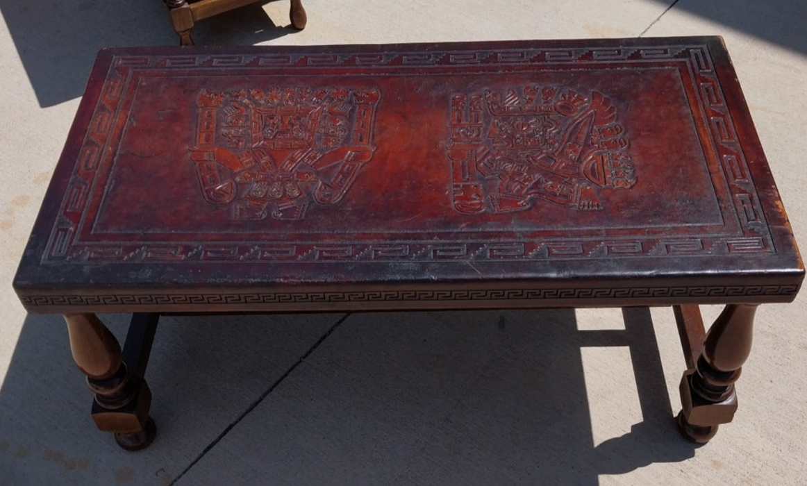 RECTANGULAR COFFEE TABLE WITH EMBOSSED LEATHER TOP PAZMINO