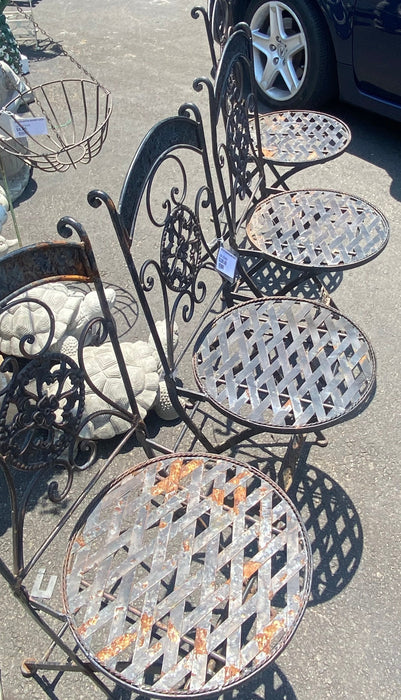 SET OF 4 IRON FOLDING CHAIRS