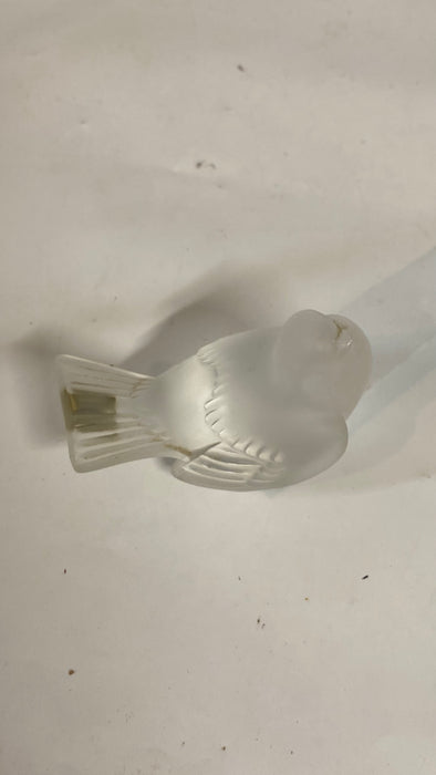 FROSTED LALIQUE BIRD HAND SIGNED