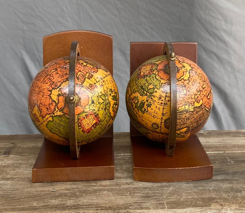 PAIR OF GLOBE BOOKENDS (MADE IN ITALY)