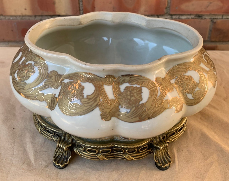 SMALL OVOID ORNATE BRASS AND PORCELAIN CENTER BOWL