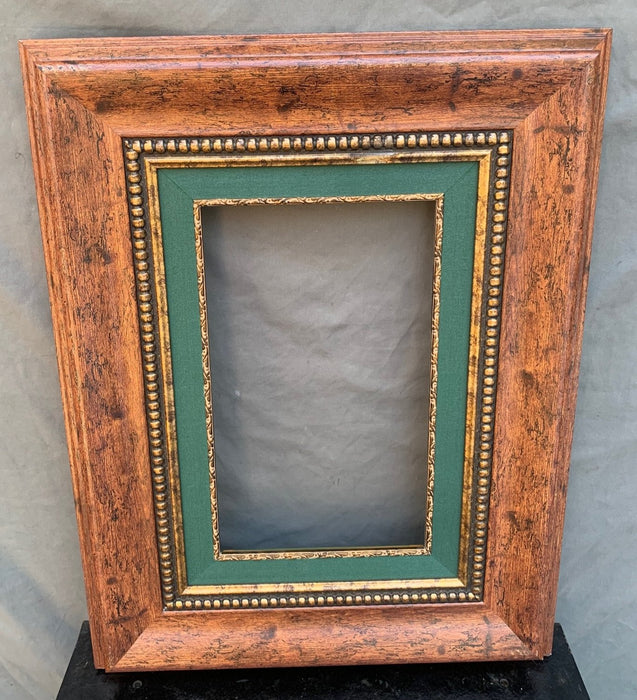 RUSTIC DARK FAUX WOOD FRAME WITH DARK GREEN LINER