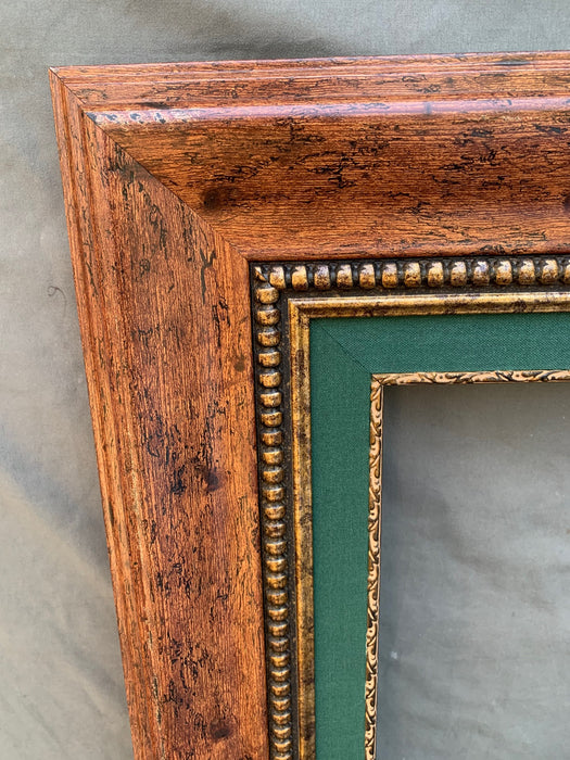 RUSTIC DARK FAUX WOOD FRAME WITH DARK GREEN LINER