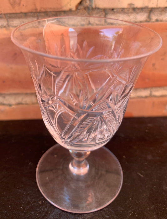 SET OF 3 ETCHED CRYSTAL STEMMED SHERRY GLASSES