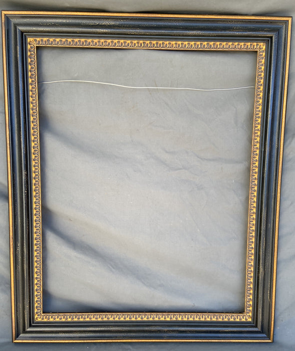 LARGE BLACK AND GOLD FRAME WITH INNER DESIGN