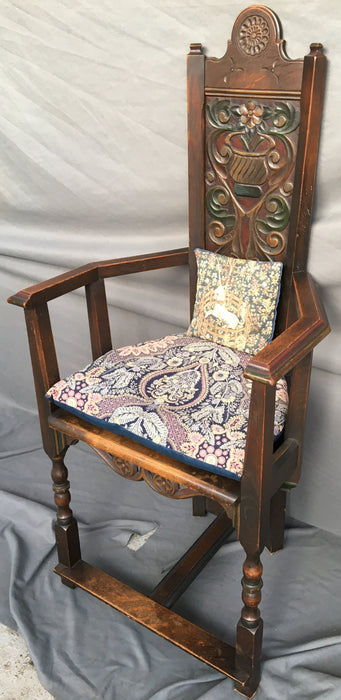 OAK BISHOPS CHAIR WITH CARVED BACK