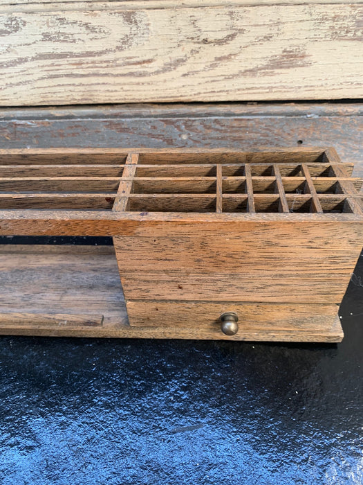 JAPANESE MAHOGANY PLATE RACK