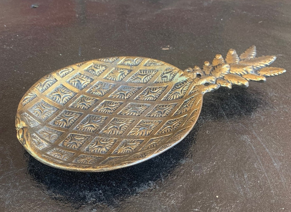 BRASS PINEAPPLE CATCH ALL DISH