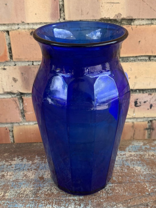 LARGE PANELED WITH FLARED MOUTH COBALT VASE