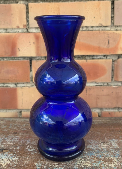 MEDIUM BULBOUS SHAPED COBALT VASE