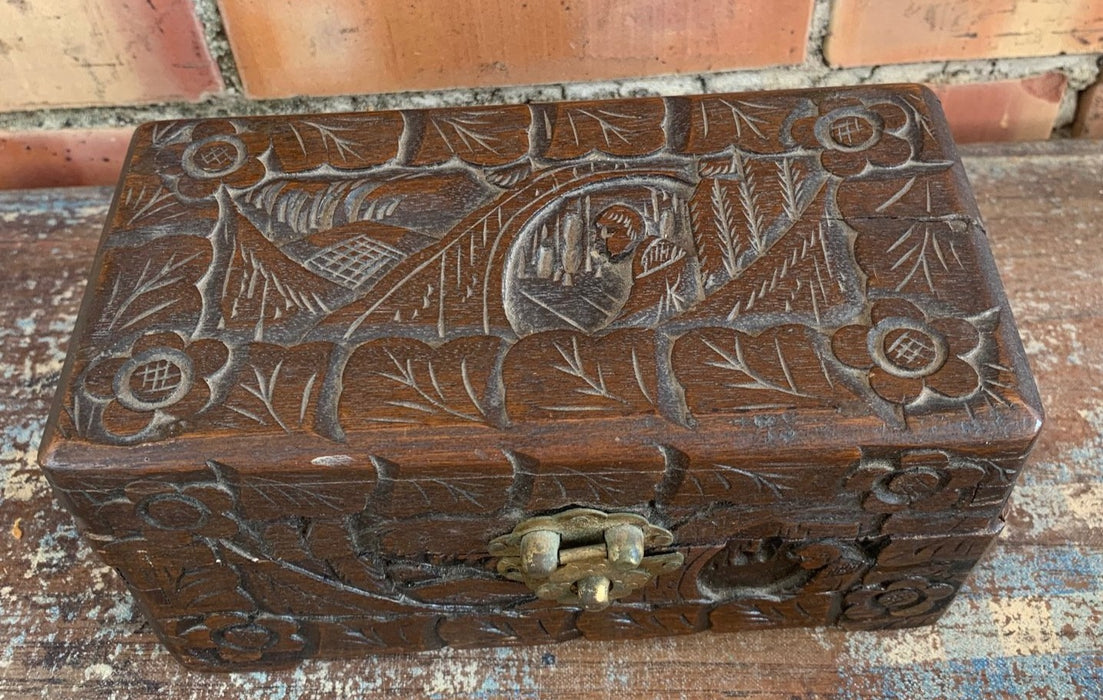 ASIAN CARVED BOX