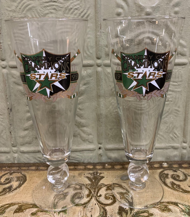 PAIR OF 1999 DALLAS STARS GLASSES