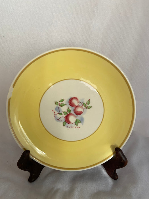 SET OF 6 OLD IVORY PLATES WITH FRUIT SYRACUSE, CHINA - AS FOUND (2 CHIPPED)