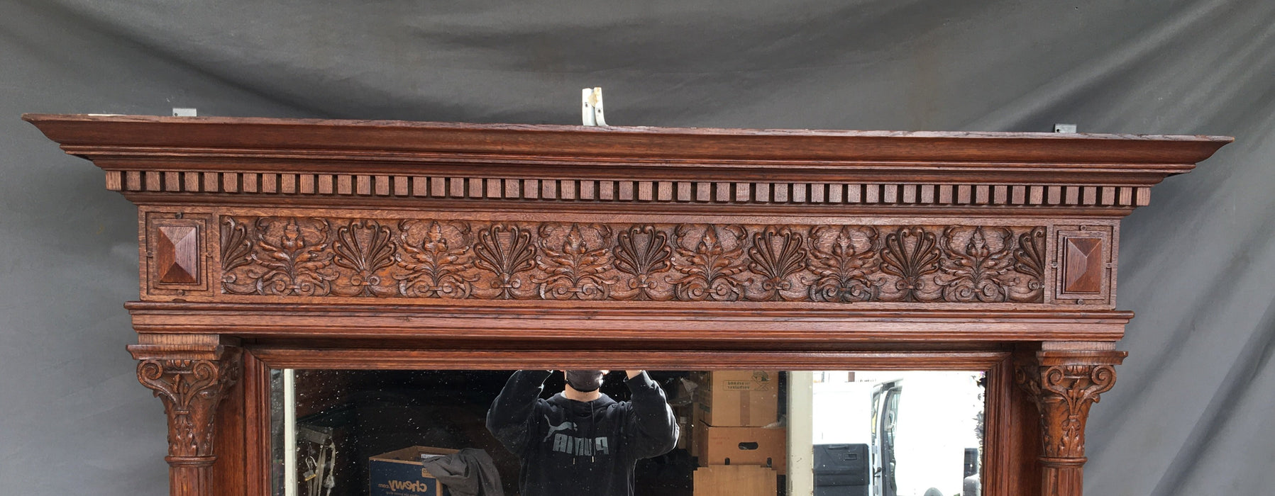 LARGE OAK OVER MANTLE MIRROR WITH COLUMNS