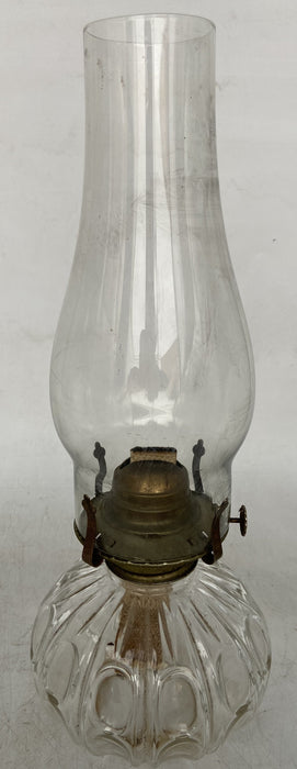 SHORT CLEAR KEROSENE LAMP
