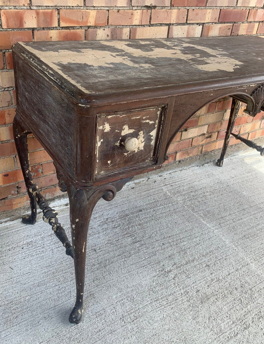 AS FOUND EARLY 20TH CENTURY SHABBY CHIC MAHOGANY VANITY