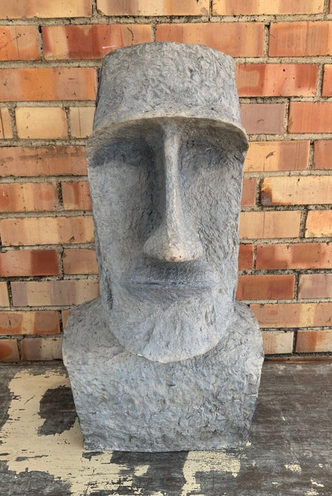 COMPOSITION EASTER ISLAND BUST