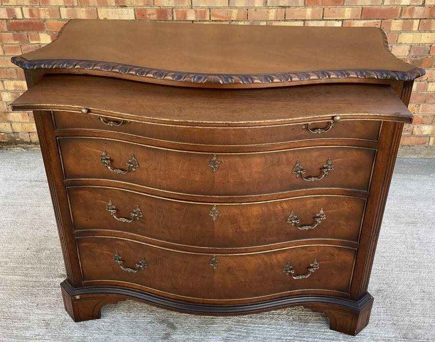 CHEST OF DRAWERS - NOT OLD