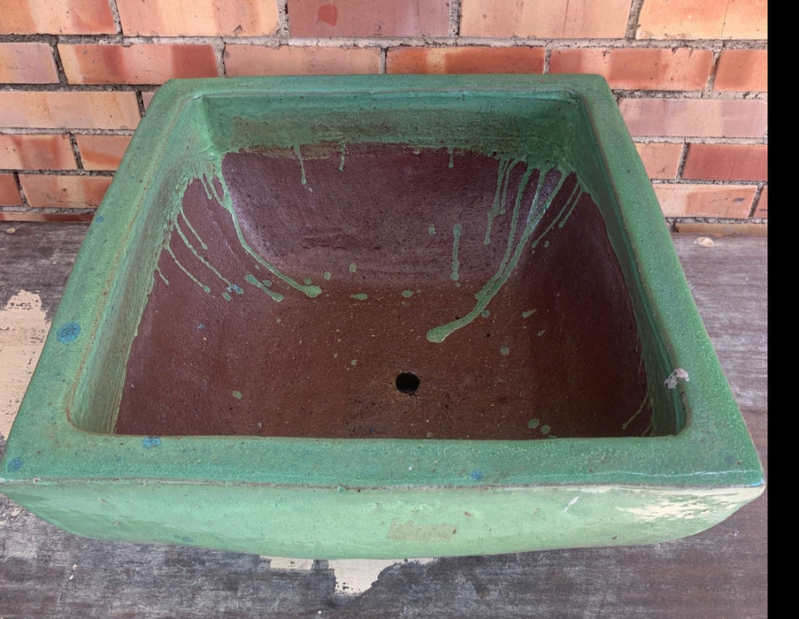 HEAVY GREEN LOW PLANTER