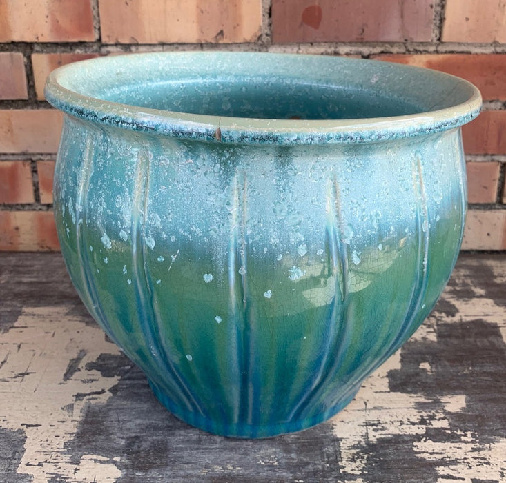 AS IS GREEN AND BLUE PLANTER