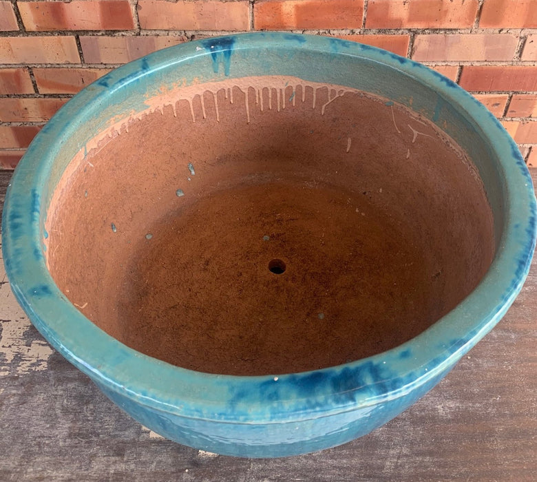 LARGE ROUND TURQUOISE BLUE PLANTER