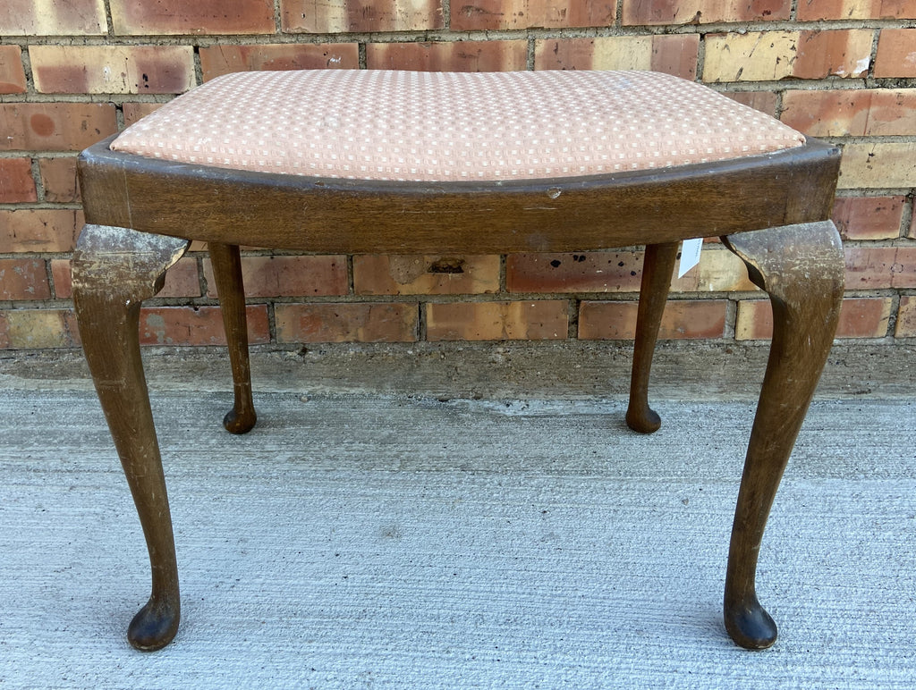 QUEEN ANNE VANITY STOOL — Lots of Furniture