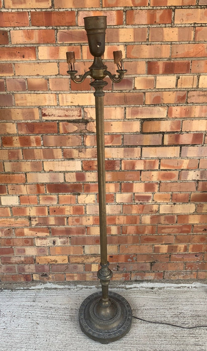 AS FOUND BRASS 3 ARM FLOOR LAMP