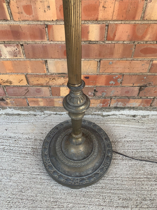 AS FOUND BRASS 3 ARM FLOOR LAMP