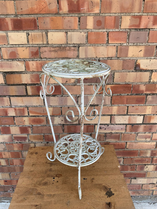 IVORY ROD IRON PLANT STAND