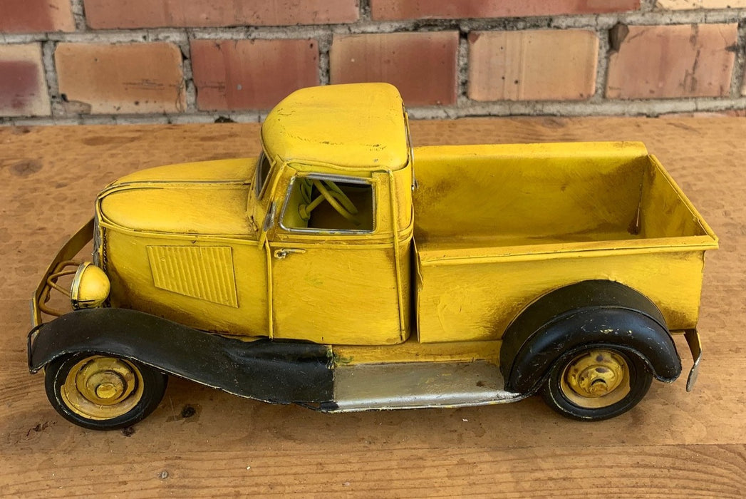 REPRODUCTION YELLOW METAL PICK-UP TRUCK