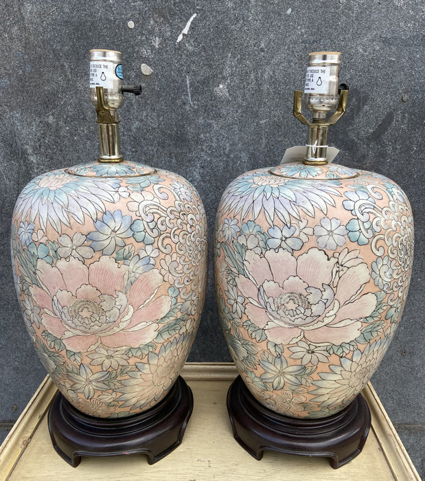 PAIR OF VINTAGE HAND PAINTED PINK CHINESE LAMPS