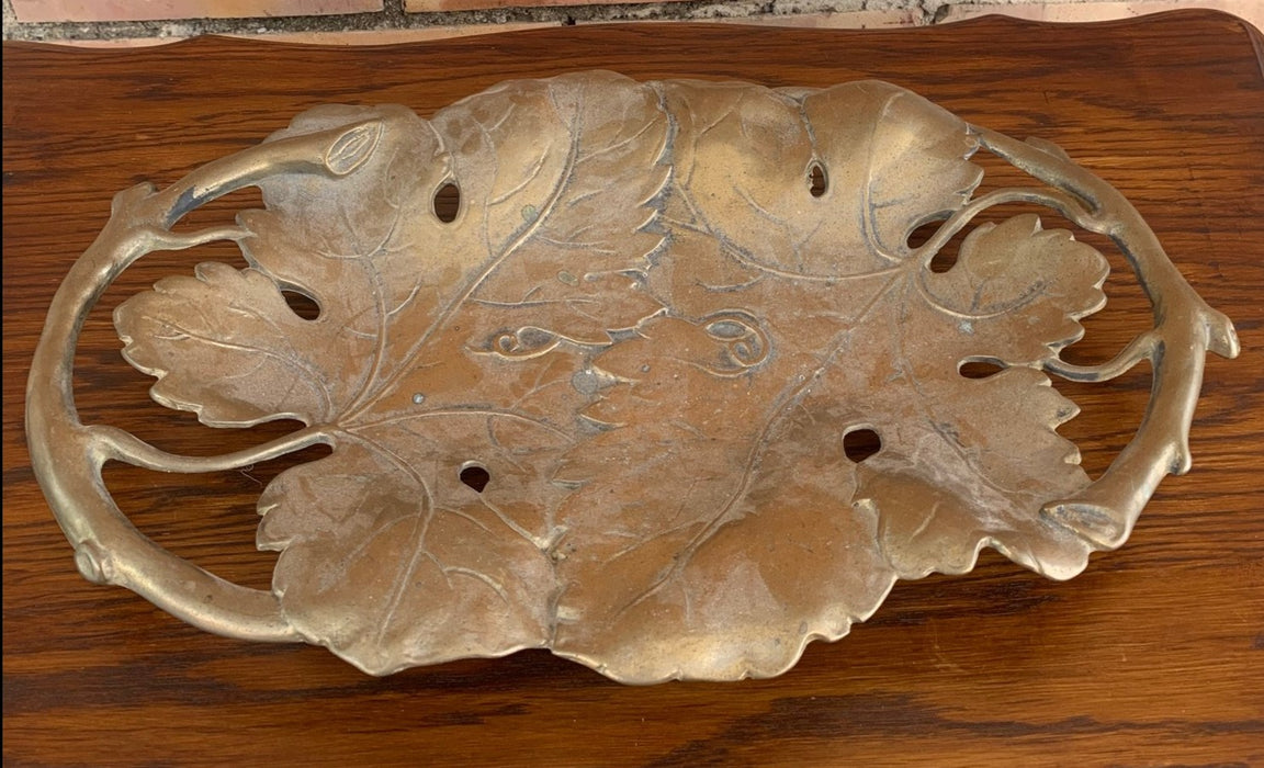 FOLIATE BRASS FOOTED TRAY