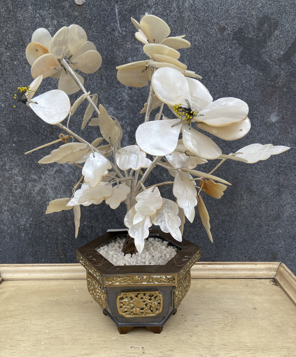 VINTAGE CHINESE MOTHER OF PEARL TREE