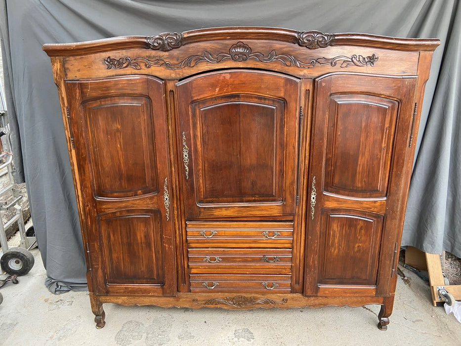 LOUIS XV STYLE 3 DOOR ARMOIRE WITH CENTER DRAWERS