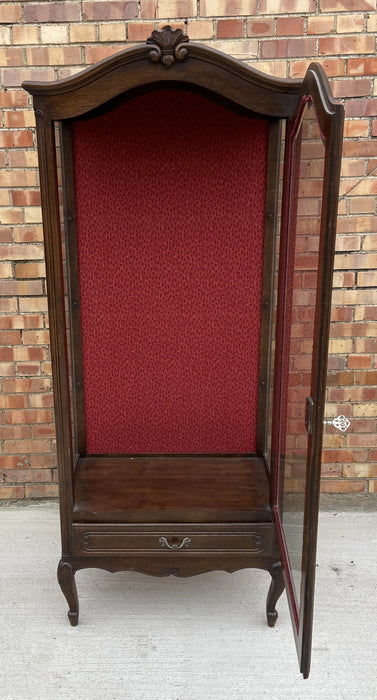 DARK OAK GLASS DOOR LOUIS XV VITRINE WITH DRAWER