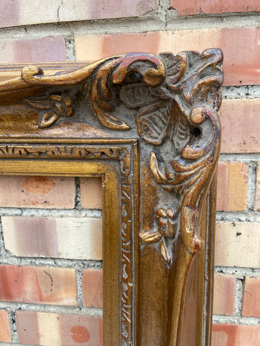 LARGE ROSE GOLD FRAME