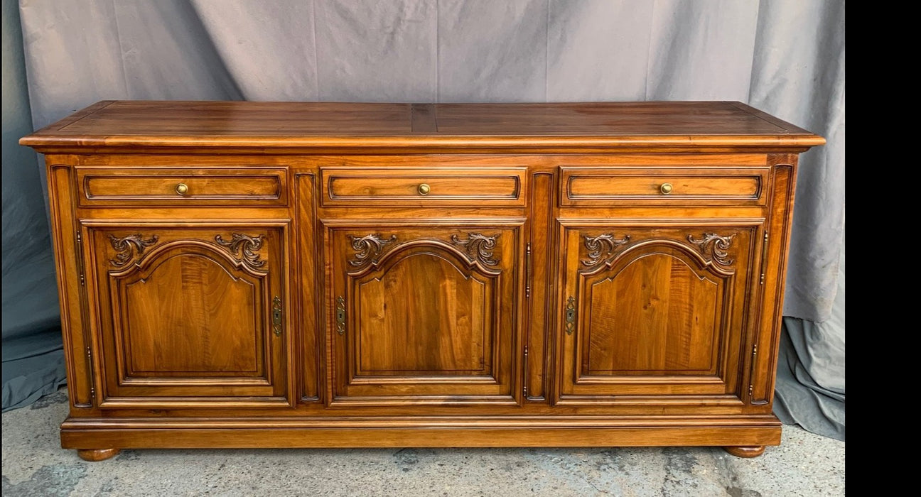 FRENCH WALNUT SIDEBOARD WITH ARCHED DOORS