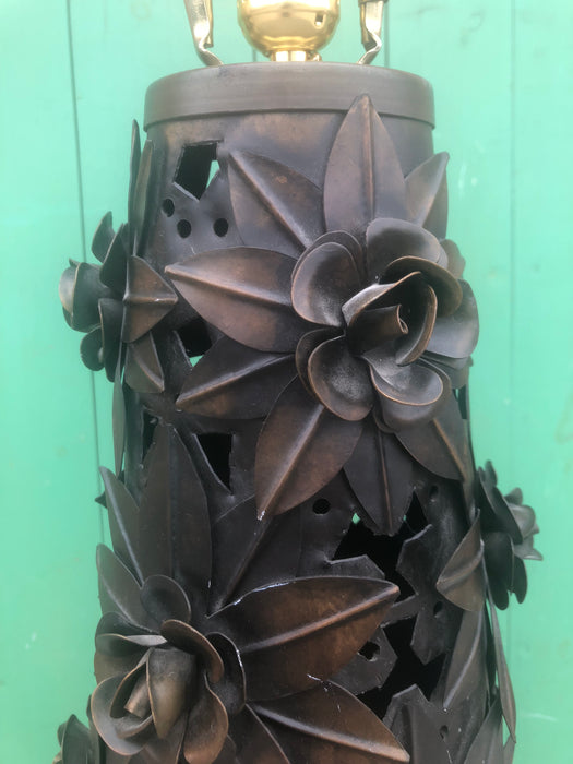 METAL BRONZE COLORED LAMP WITH FLOWERS, WITHOUT SHADE