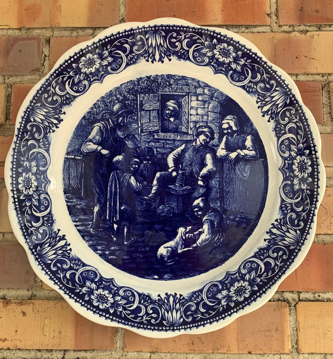 DELFT CHARGER WITH MUSICIAN