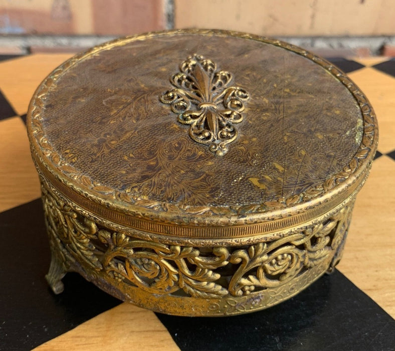 ROUND BRASS AND GLASS FLEUR DI LIS BOX