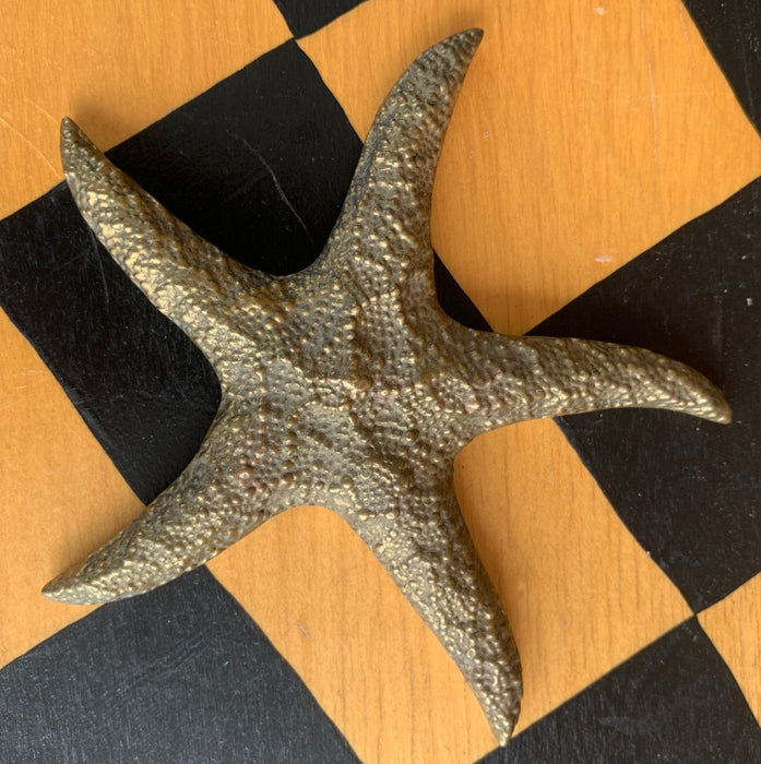 SMALL BRASS SATRFISH
